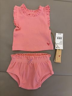 （分類：）位於 。 由 01plus1 提交（商品編號 1455117600，圖片 1）。簡介： 。