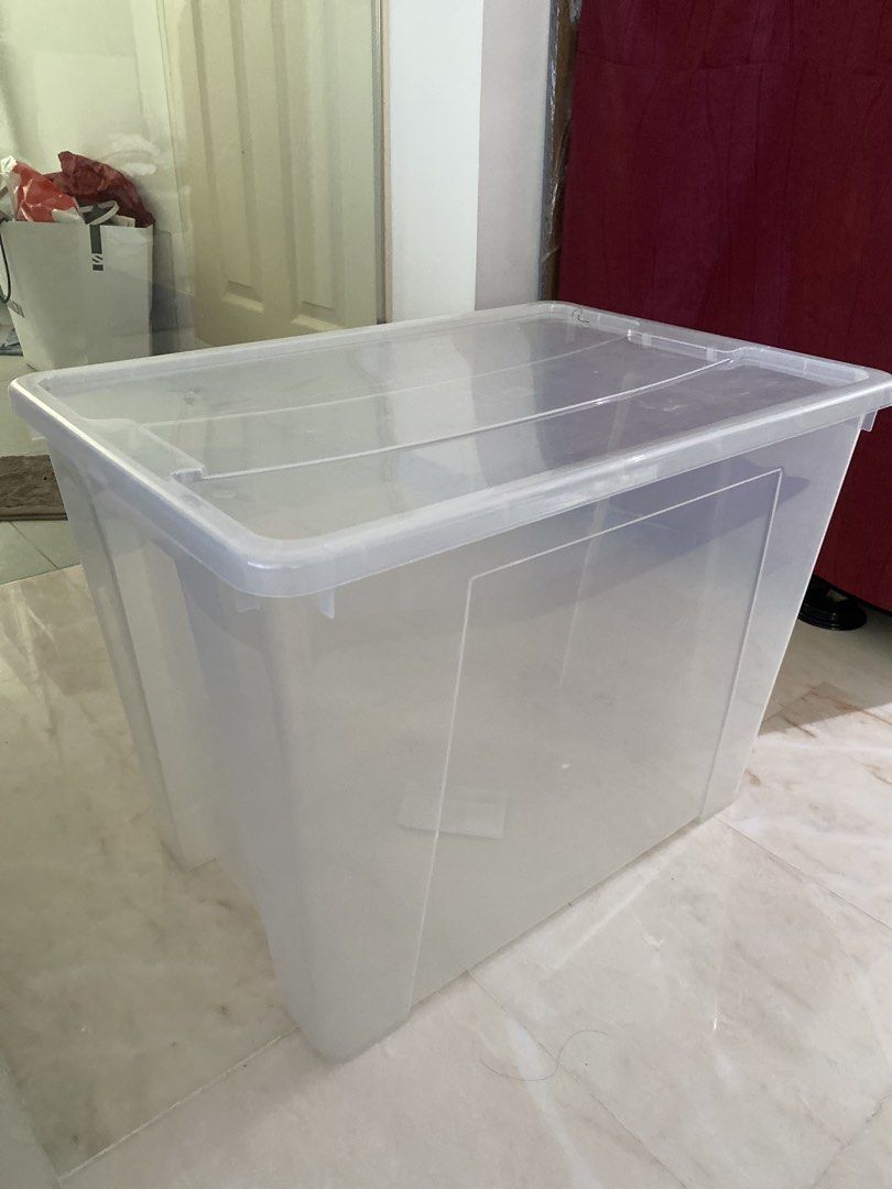 Plastic boxes (Category: Storage Boxes & Baskets) located in Singapore. Submitted by zelng (Listing ID 1455033111, Image 2). Description: All for $10 Various conditions Collect from khatib.