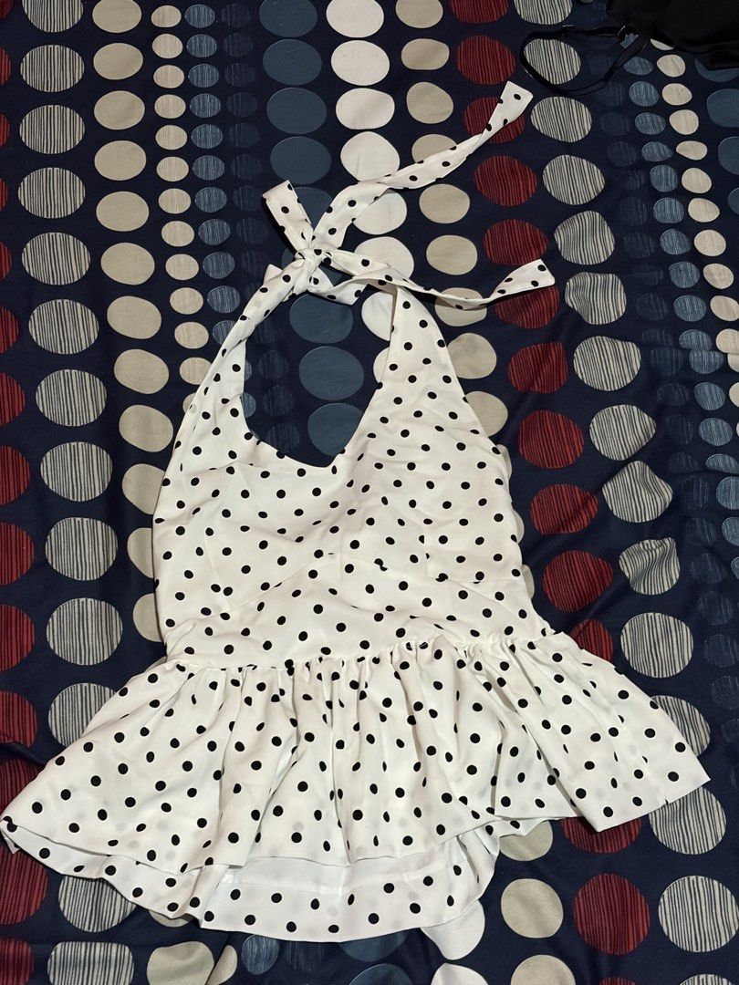Polka Dots Backless Halter Top (Category: Sleeveless) located in San Pablo. Submitted by declutter.withyanna (Listing ID 1454984636, Image 2). Description: Used once. Rfs: decluttering 100+sf.