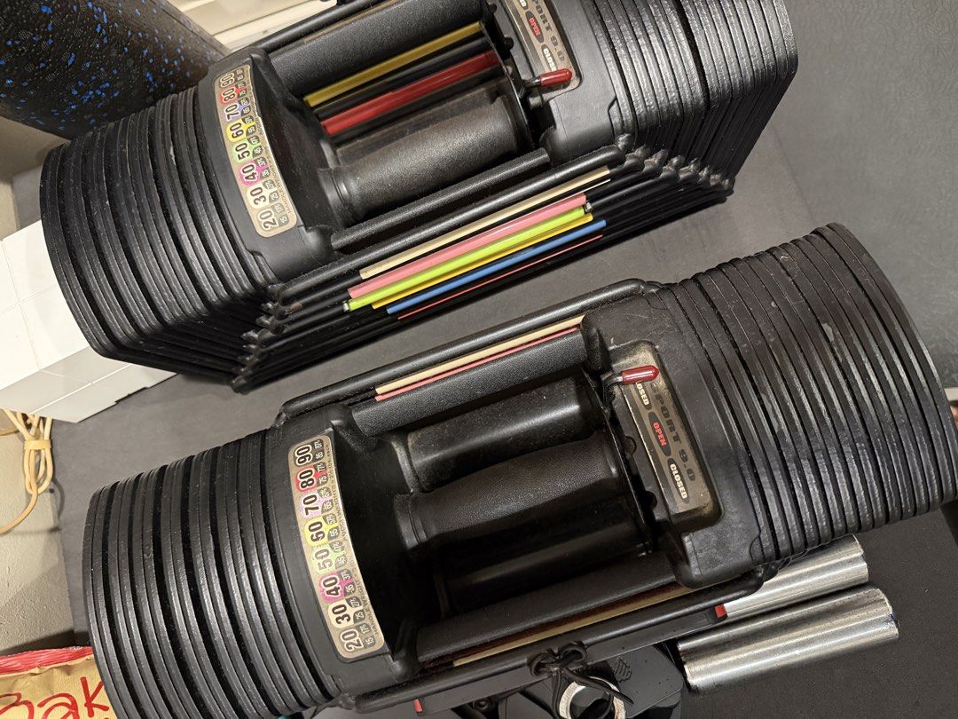 Adjustable Dumbbells Set (Category: Weights & Dumbbells) located in Quezon City. Submitted by kassielim (Listing ID 1455049436, Image 1). Description: One of the most durable adjustable dumbbell. No maintenance needed. Space saving! Very versatile weight range for different exercises! Perfect addition to your home gym! - Adjustable dumbbells - Weight range: 20 lbs to 90 lbs - Ideal for home workouts - Space-saving design - Quick and easy weight a