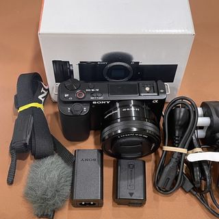 (Category: ) located in . Submitted by 180cameratsq (Listing ID 1455034694, Image 1). Description: .