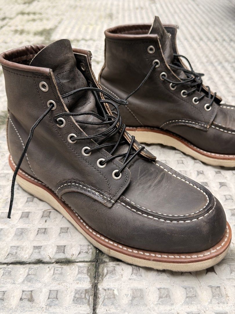 Red Wing Moc toe boots 8890 (Category: Boots) located in Manila. Submitted by keith.keith (Listing ID 1455031564, Image 2). Description: Red wing moc toe Bought brand new in 2025 for 22k Size US 9 (ideal for size 9.5 to 10 for regular sneaker size) Production date 2024 Comes with box Used around 10 times only Minimal heel drag as seen in photos Charcoal matte color Color may vary in lighting Location - Paranaque Meet up SM Bf or SM bicutan.