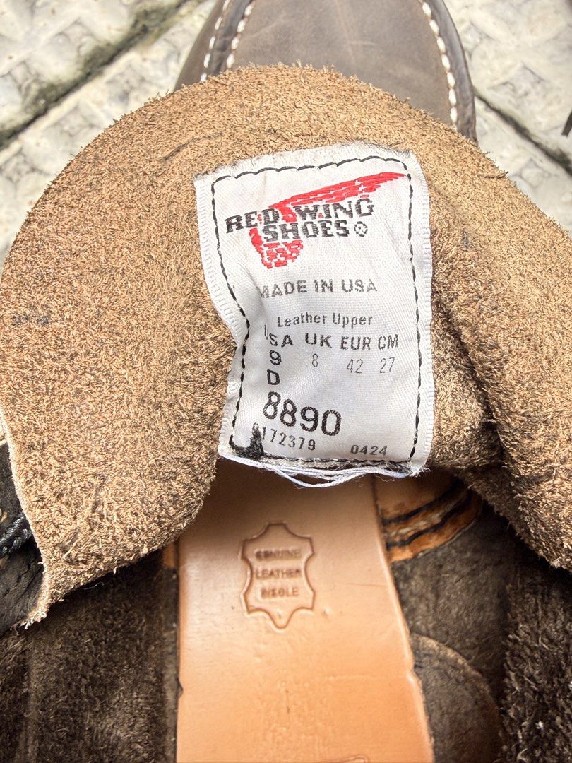 Red Wing Moc toe boots 8890 (Category: Boots) located in Manila. Submitted by keith.keith (Listing ID 1455031564, Image 3). Description: Red wing moc toe Bought brand new in 2025 for 22k Size US 9 (ideal for size 9.5 to 10 for regular sneaker size) Production date 2024 Comes with box Used around 10 times only Minimal heel drag as seen in photos Charcoal matte color Color may vary in lighting Location - Paranaque Meet up SM Bf or SM bicutan.