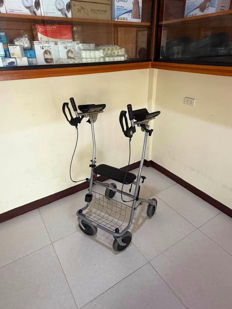 Rollator walker (Category: Medical Supplies & Tools) located in Cainta. Submitted by johnloyd.278 (Listing ID 1454966757, Image 3). Description: Made in Germany 🇩🇪 Imported Good as new were selling second hand items from Philippines its good as brand new and Not cheap quality We have many stocks Call me or chat po 095******22.