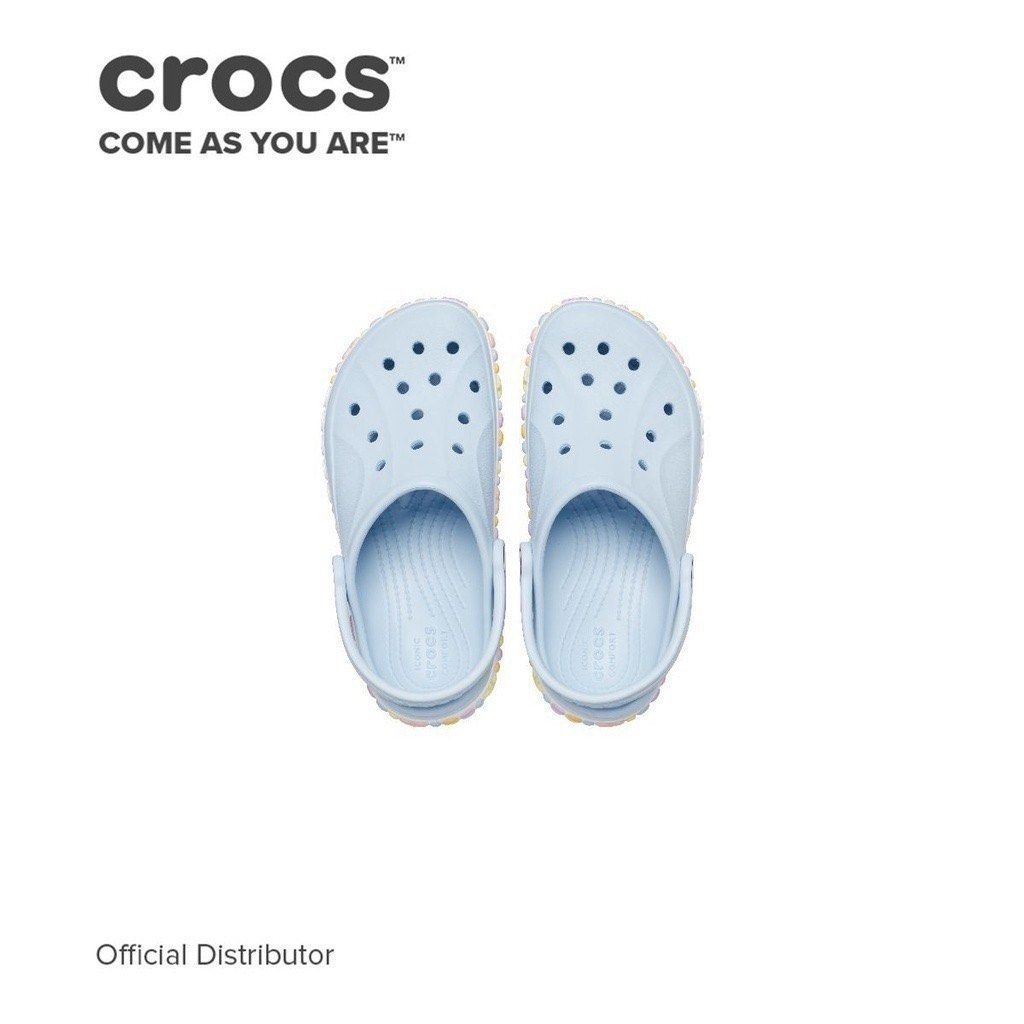 RUSH! Crocs Baya Band C11 (Category: Babies & Kids Fashion) located in Mandaluyong City. Submitted by grmnk (Listing ID 1454995762, Image 1). Description: Originally bought for 2,495. Selling at 450. RFS: Bayaband has a tendency to come off and I have no time to keep gluing it back. If buying this pair, I’ll provide FREE E6000 glue! Can also provide proof of purchase if needed. BPI / GCash Grab / Lalamove from Mandaluyong.