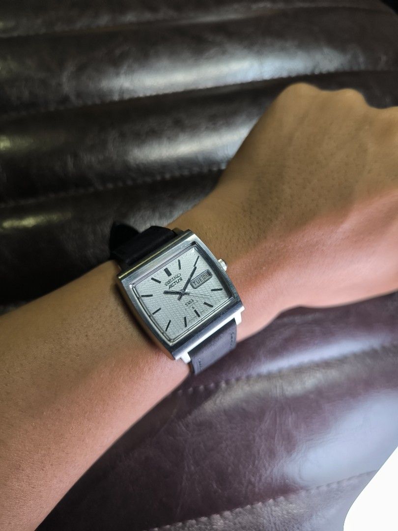 Seiko Actus SS (Category: Men's Watches) located in Pasay City. Submitted by cassiuss (Listing ID 1455055556, Image 3). Description: Recently serviced Automatic clean dial quickset working aftermarket strap case size 34mm.
