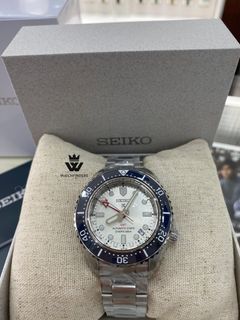 (Category: ) located in . Submitted by watches2u (Listing ID 1455016865, Image 1). Description: .