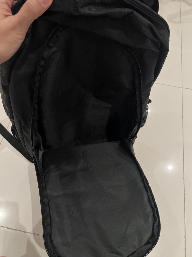 Starwars Backpack (Category: Backpacks) located in Subang Jaya. Submitted by yeppuda (Listing ID 1455084072, Image 3). Description: Negotiable for serious buyer only. Thank you.😊.