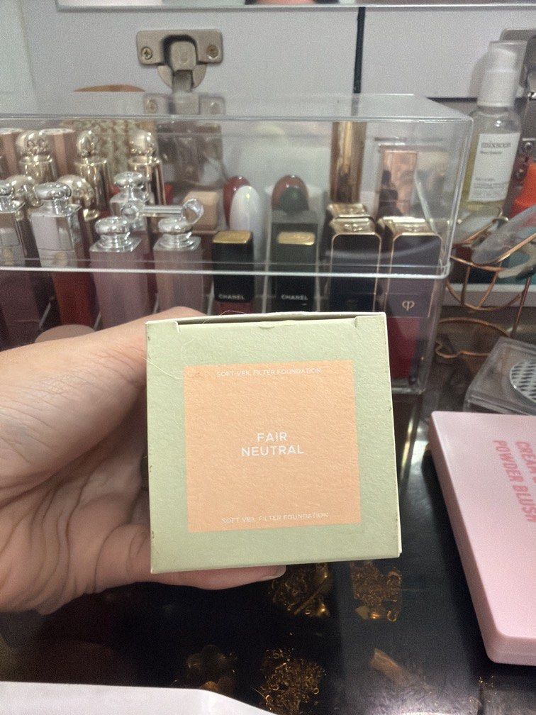 Strokes Foundation Fair Neutral (Category: Makeup) located in Bulacan. Submitted by karisma_noverra (Listing ID 1455007887, Image 2). Description: Not my shade.