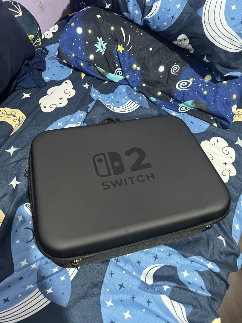 Switch 2 Storage Bag (Category: Cases & Covers) located in Quezon City. Submitted by geloismyusername (Listing ID 1454957875, Image 2). Description: For Sale - Storage Bag Case for Nintendo Switch 2 Price - ₱900 RFS - Switching to a Smaller Storage Case Condition - Never used Lalamove or Meetup at Cubao/Anonas.