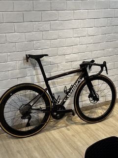 (Category: ) located in . Submitted by bicyclecustoms (Listing ID 1455127475, Image 1). Description: .