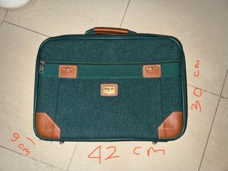 (Kategori: ) berada di . Dikirim oleh mikeonson (ID iklan 1455128733, Gambar 1). Deskripsi: .