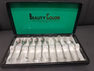 (Category: ) located in . Submitted by thriftteata (Listing ID 1455139945, Image 1). Description: .