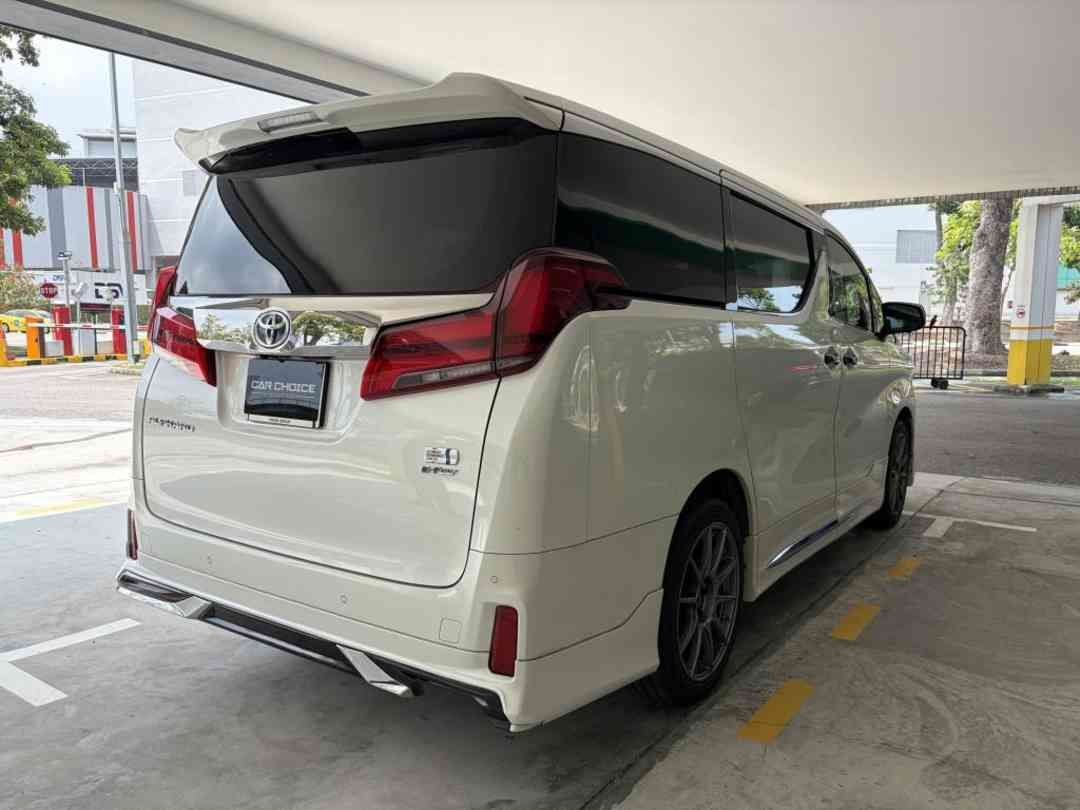 TOYOTA ALPHARD HYBRID 2.5S CVT TYPE GOLD III (Category: Used Cars) located in Singapore. Submitted by sgcarchoicewc (Listing ID 1455001113, Image 3). Description: Sales Contact: Casper Lim tel:90687290 .