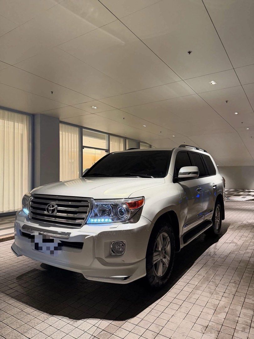 Toyota Land Cruiser LC200 VX Dubai Version Auto (Category: Used Cars) located in Manila. Submitted by quality_cars (Listing ID 1455002888, Image 3). Description: 2015 Toyota Land Cruiser LC200 VX Dubai Version Price: 2.945m 🔧 Condition: Excellent 🛣️ Mileage: 65,000 KMS only ⛽ Fuel Type: Diesel Vehicle Details: • Vehicle Type: Full-Size Luxury SUV, 7-Seater • Engine Type: 4.5L V8 Twin-Turbo Diesel • Power: 232 hp • Torque: 615 Nm • Transmission: