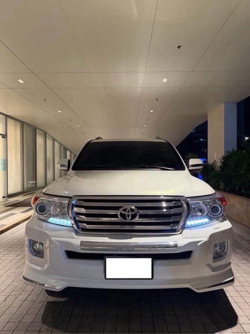 Toyota Land Cruiser LC200 VX Dubai Version Auto (Category: Used Cars) located in Manila. Submitted by quality_cars (Listing ID 1455002888, Image 1). Description: 2015 Toyota Land Cruiser LC200 VX Dubai Version Price: 2.945m 🔧 Condition: Excellent 🛣️ Mileage: 65,000 KMS only ⛽ Fuel Type: Diesel Vehicle Details: • Vehicle Type: Full-Size Luxury SUV, 7-Seater • Engine Type: 4.5L V8 Twin-Turbo Diesel • Power: 232 hp • Torque: 615 Nm • Transmission: