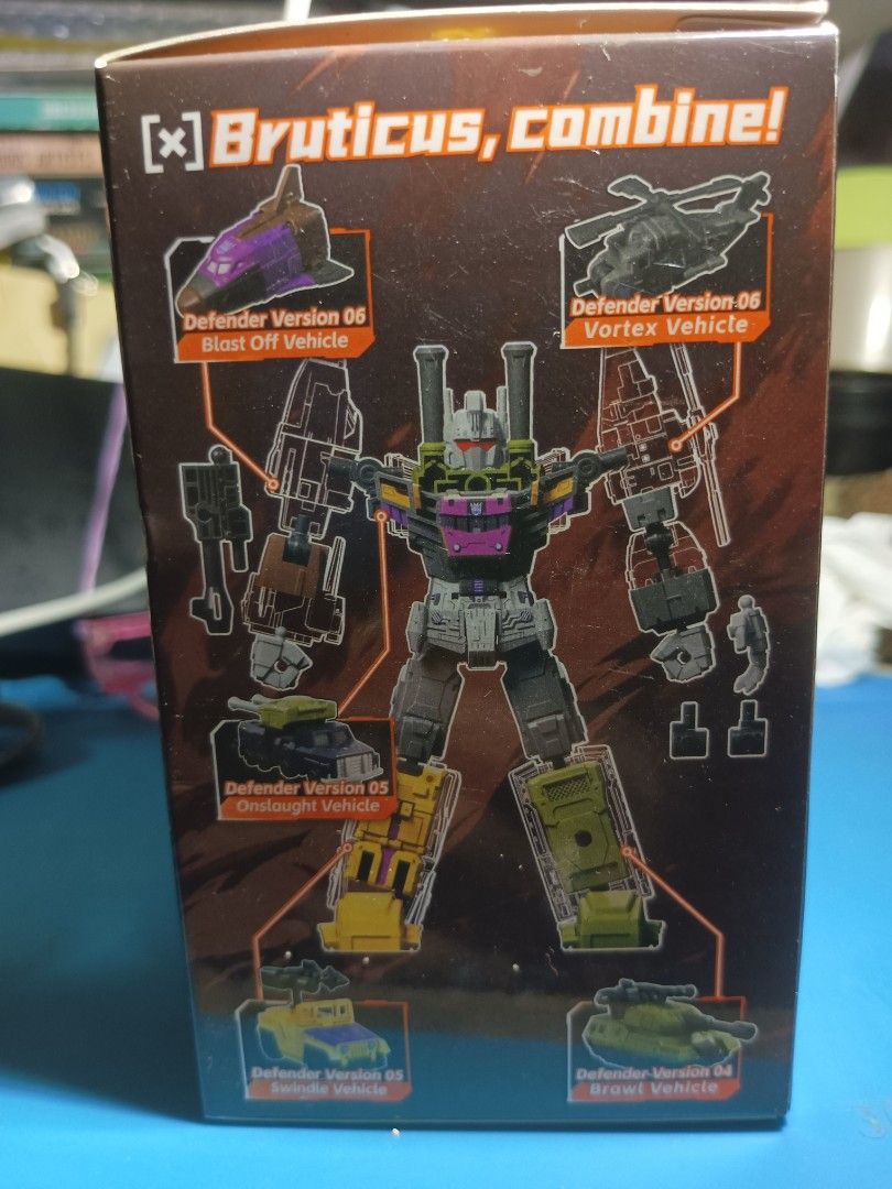 Transformer Bruticus Combine modelkits (Category: Gundam & Model Kits) located in Malabon City. Submitted by charisatongco (Listing ID 1455090032, Image 3). Description: .