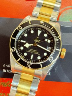 （分類：）位於 。 由 vintage_universal_1954 提交（商品編號 1455020611，圖片 1）。簡介： 。