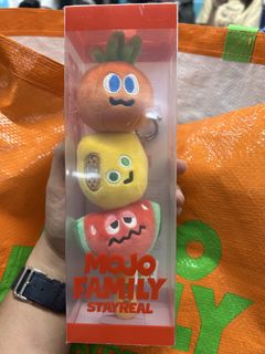 (Category: ) located in . Submitted by strawbelliesss (Listing ID 1455012226, Image 1). Description: .