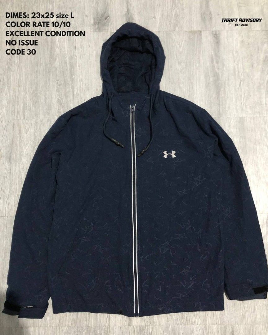 UNDER ARMOUR WINDBREAKER (Category: Coats, Jackets and Outerwear) located in Guagua. Submitted by captrcher (Listing ID 1455034179, Image 1). Description: .