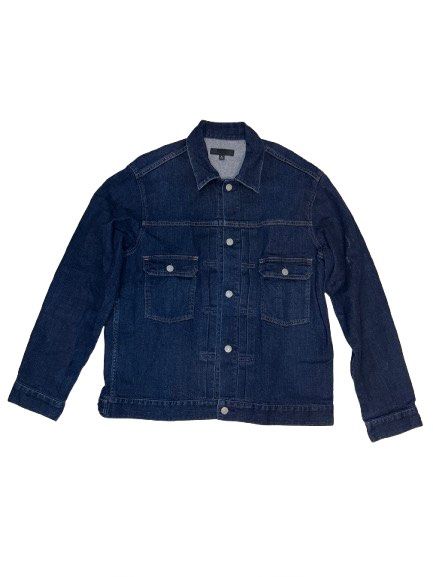 Uniqlo Dark Wash Denim Jacket (Category: Coats, Jackets and Outerwear) located in Manila. Submitted by D3CLUTTER (Listing ID 1455062195, Image 1). Description: Authentic Uniqlo Classic dark wash denim jacket Dimes: W 23 L 26 Sleeves L 24 ₱750 Message for more details and issues.