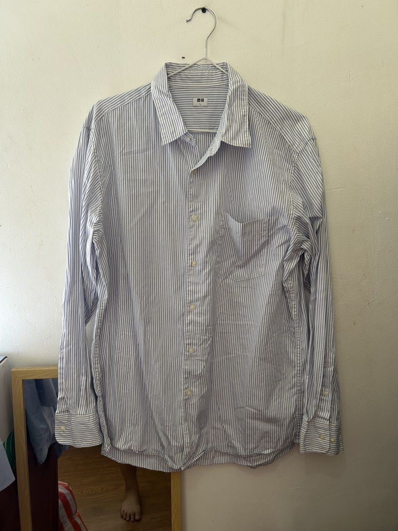 Uniqlo stripe longsleeve men size large (Category: Formal Shirts) located in Angeles City. Submitted by TheAuthenticcorner2018 (Listing ID 1455023761, Image 1). Description: -no flaws -in good condition .
