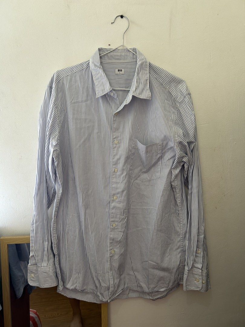 Uniqlo stripe longsleeve men size large (Category: Formal Shirts) located in Angeles City. Submitted by TheAuthenticcorner2018 (Listing ID 1455023761, Image 2). Description: -no flaws -in good condition .
