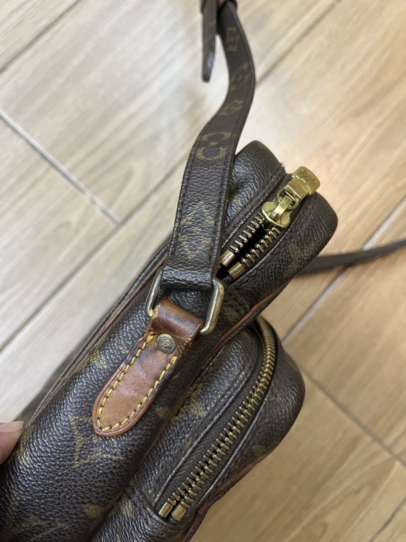 vintage lv amazon (Category: Luxury Bags & Wallets) located in Manila. Submitted by sleamdaily222 (Listing ID 1455076580, Image 3). Description: .