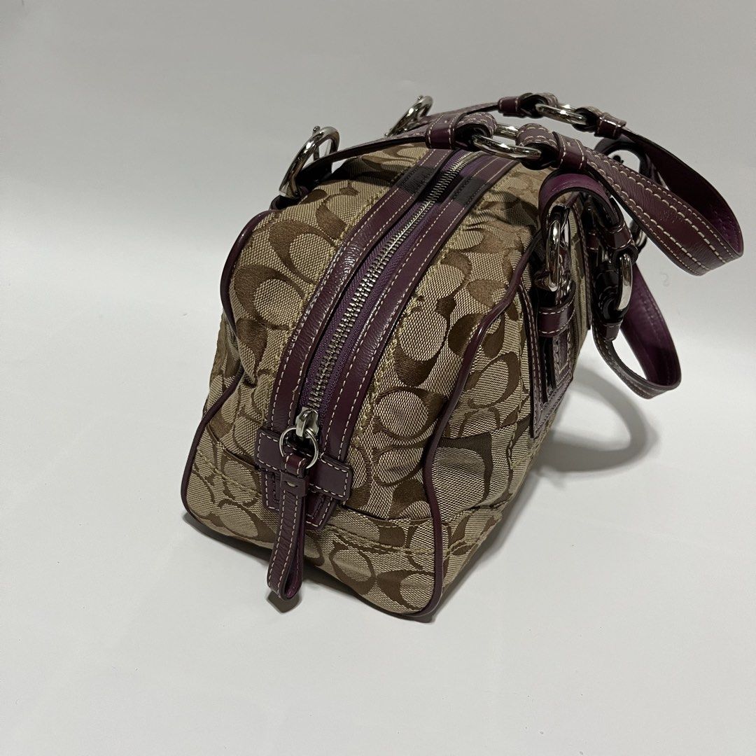 Vintage Y2K Coach Patchwork Satchel Bag (Category: Shoulder Bags) located in Bacoor. Submitted by ItsShoeGood (Listing ID 1455082711, Image 3). Description: Still in pristine condition Rank A-AB .
