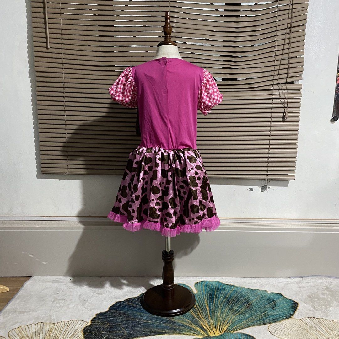 Wester Cowgirl Costume (Category: Babies & Kids Fashion) located in Caloocan City. Submitted by discusonlineshop (Listing ID 1454969108, Image 3). Description: spandex 7 to 10 fit .