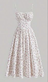 (Category: ) located in . Submitted by jesslynwardrobe (Listing ID 1455061840, Image 1). Description: .