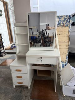 (Category: ) located in . Submitted by thealyssacloset (Listing ID 1455049025, Image 1). Description: .