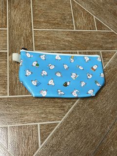 (Category: ) located in . Submitted by lunashop14 (Listing ID 1455135561, Image 1). Description: .
