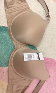 (Category: ) located in . Submitted by farihahhhhh (Listing ID 1455133296, Image 1). Description: .