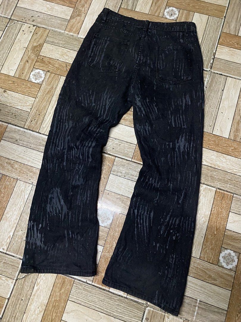 Y2K Archive like fashion flared pants (Category: Jeans) located in Manila. Submitted by knives.finds (Listing ID 1455047641, Image 2). Description: W 28 - 29 L 39 Thigh 11 Leg Op. 10 500 Free Shipping .