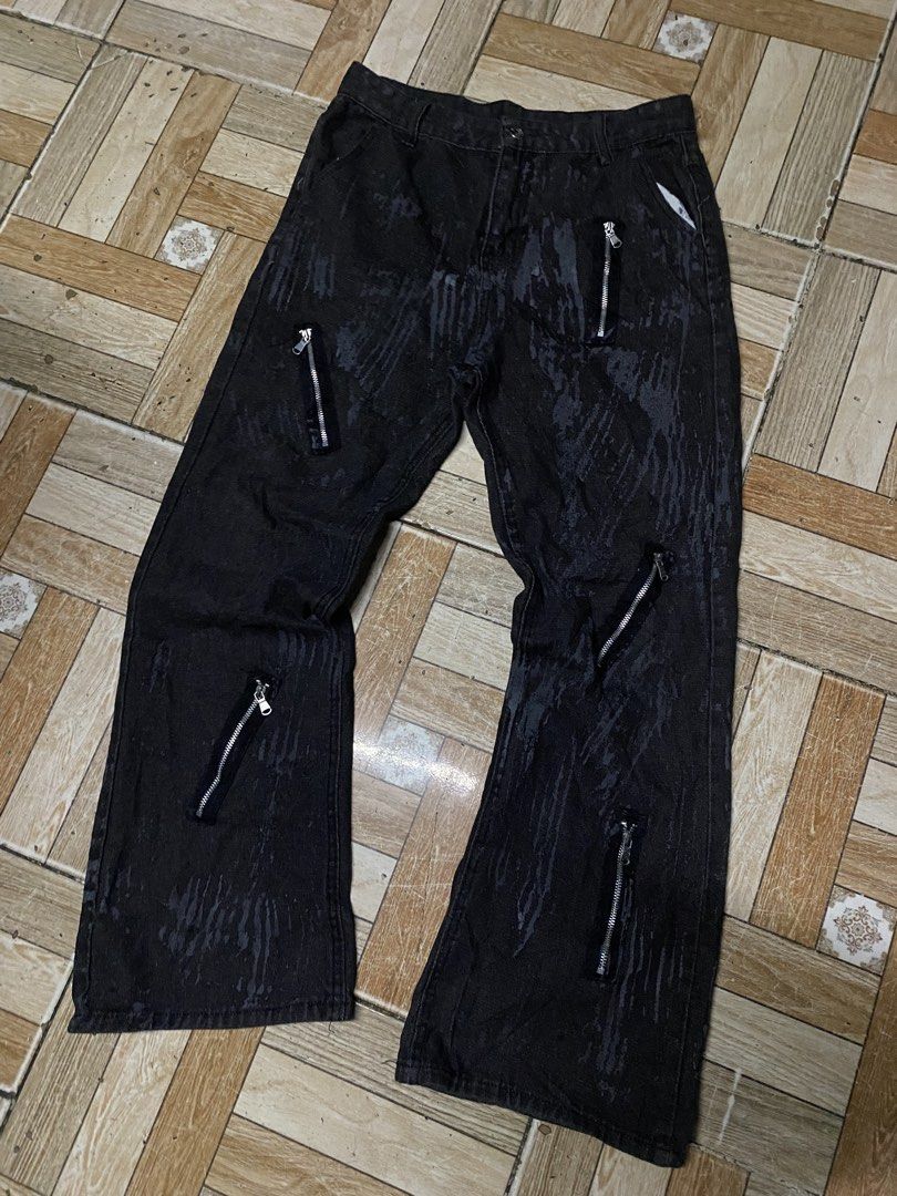 Y2K Archive like fashion flared pants (Category: Jeans) located in Manila. Submitted by knives.finds (Listing ID 1455047641, Image 1). Description: W 28 - 29 L 39 Thigh 11 Leg Op. 10 500 Free Shipping .