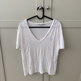 (Category: ) located in . Submitted by mywardrobe6 (Listing ID 1455003394, Image 1). Description: .