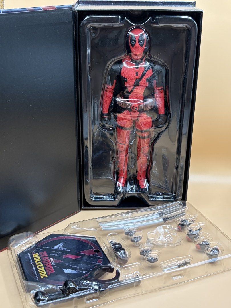 ZD Toys Deadpool & Wolverine Set (Category: Figurines & Statues) located in Manila. Submitted by collectingb3ar (Listing ID 1455093289, Image 2). Description: ₊˚⊹♡ Please check all picture/s carefully and manage your expectations! (｡•ᴗ•｡)♡ 💌 Back in box condition; all accessories are complete and no flaws 🧸 RFS: Decluttering / Extras ♡.