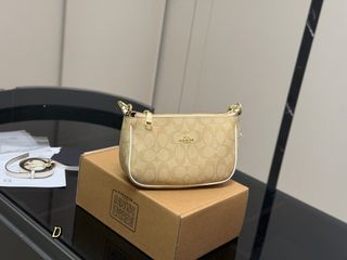 （分類：）位於 。 由 hkpowerbuy. 提交（商品編號 1455210143，圖片 1）。簡介： 。