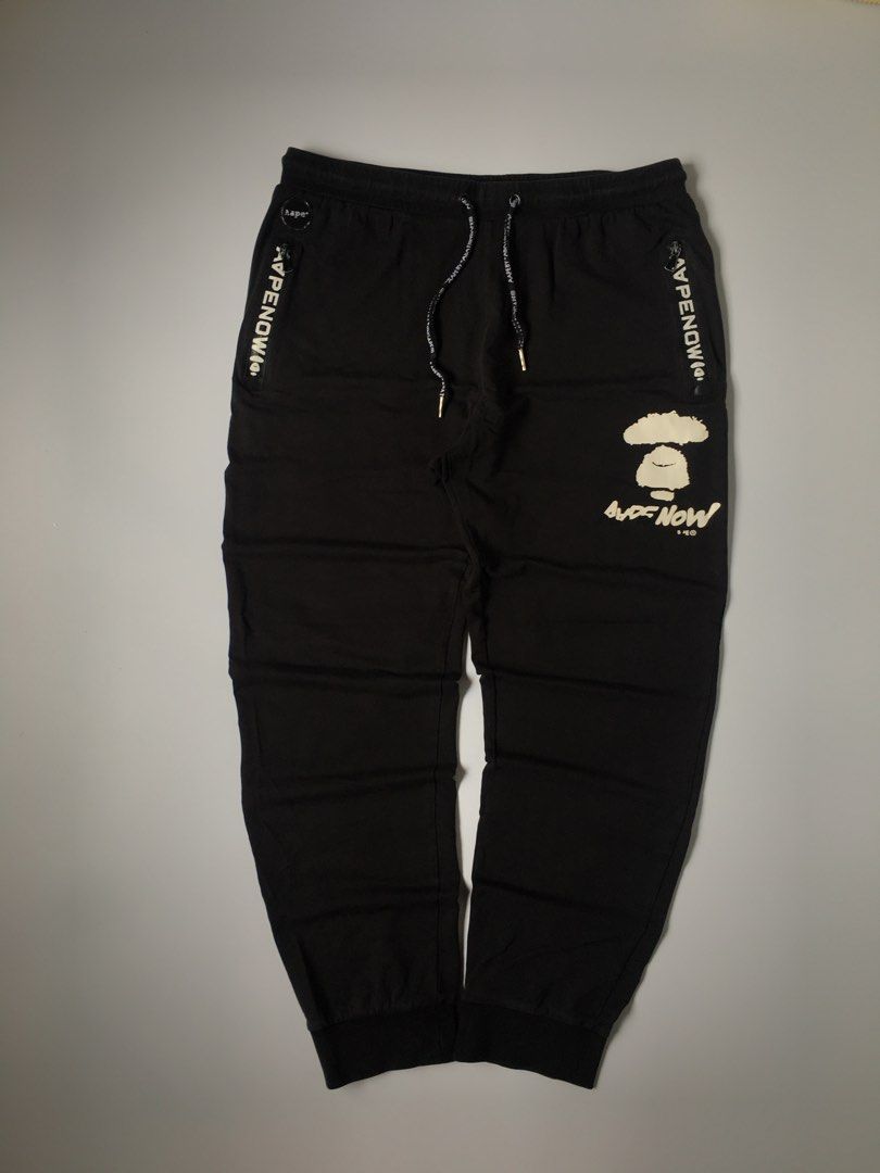 AAPE BY A BATHING APE JOGGER PANTS BLACK (Category: Joggers) located in Dasmarinas. Submitted by justhrift.ph (Listing ID 1455259334, Image 1). Description: AAPE BY A BATHING APE JOGGER PANTS BLACK CONDITION 10/10 COLOR RATE 10/10 DIMES:W30-35 L40 LEG OPENING 12 NO ISSUE PRICE:700+SF 📍PAYMENT FIRST ❌NO COD / NO COP 🚚J&T EXPRESS DELIVERY 🚩LOC.DASMARIÑAS CAVITE 📍PM/DM📩📩📩.