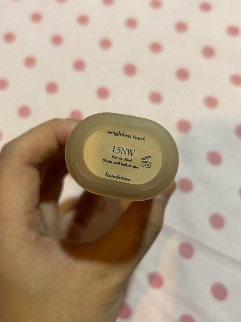 absidy weightless touch foundation 1.5NW (Category: Makeup) located in Quezon City. Submitted by eatnat (Listing ID 1455279059, Image 2). Description: ‼️PRICE IS NEGOTIABLE‼️ actually could count as brand new, pumped ONE drop to swatch then found out not my shade! - never used, just shade checked - 98% full - shade 1.5NW 30ml - no box - bought for ₱695 .