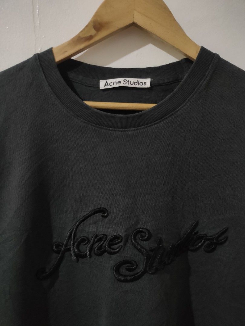 Acne Studios Pique Wash Black Tee Embroidered Logo (Category: Luxury Apparel) located in Ozamiz City. Submitted by outregrails (Listing ID 1455192789, Image 2). Description: Excellent condition Faded black/dark gray talaga natural color nya 25/30.5.