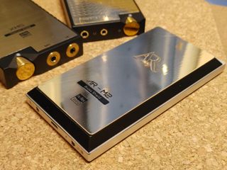 （分類：）位於 。 由 secondhandaudio 提交（商品編號 1455277920，圖片 1）。簡介： 。
