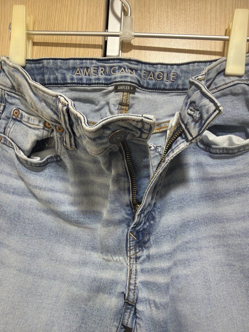 American Eagle Light Wash Straight Leg Jeans (Category: Jeans) located in Pasig City. Submitted by mrssalapi (Listing ID 1455159748, Image 2). Description: - American Eagle light wash straight leg jeans - Classic five-pocket styling - Subtle patterned detail down the side of the legs - Comfortable for everyday wear - Perfect addition to your denim collection.