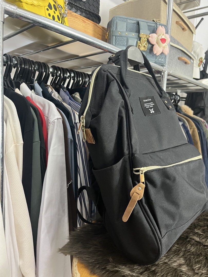 Anello Regular Backpack (Category: Backpacks) located in Quezon City. Submitted by eclipse.leandro (Listing ID 1455279423, Image 3). Description: Anello Regular Backpack Condition: 9/10 26 x 42 cm 1750 PHP All products are 100% Authentic bought from Japan. #LuxuryJPNFinds #LuvLuxe.