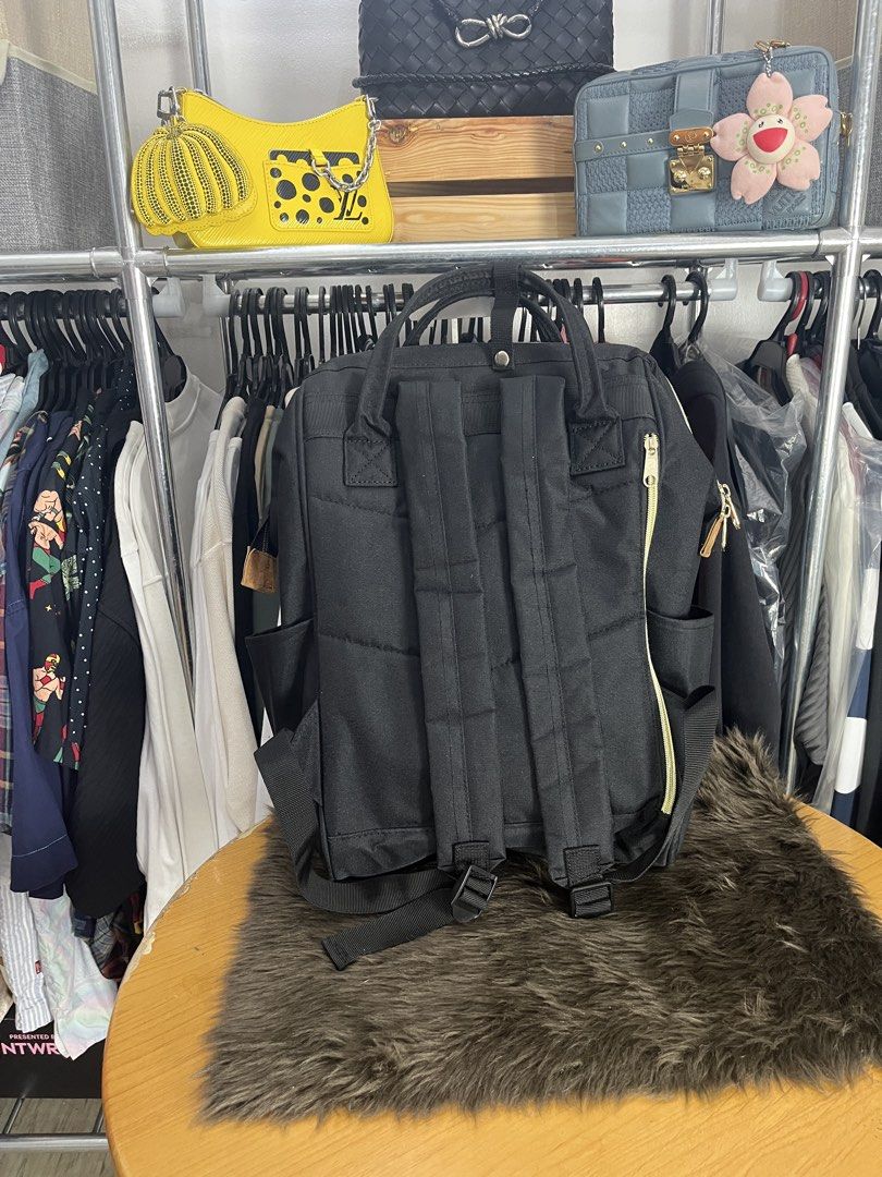 Anello Regular Backpack (Category: Backpacks) located in Quezon City. Submitted by eclipse.leandro (Listing ID 1455279423, Image 2). Description: Anello Regular Backpack Condition: 9/10 26 x 42 cm 1750 PHP All products are 100% Authentic bought from Japan. #LuxuryJPNFinds #LuvLuxe.