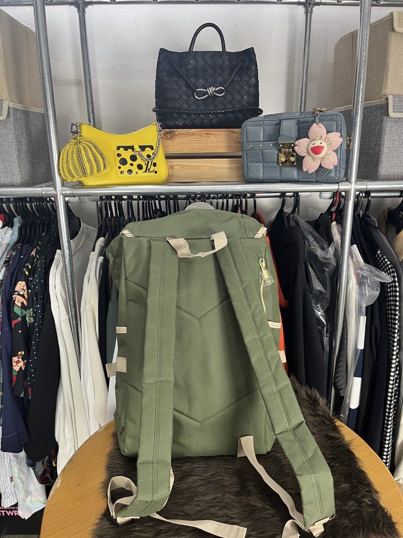 Anello XL Flap Backpack (Brand New with tags) (Category: Backpacks) located in Quezon City. Submitted by eclipse.leandro (Listing ID 1455279668, Image 2). Description: Anello XL Flap Backpack (Brand New with tags) Condition: 10 /10 31 x 44 cm 2500 PHP All products are 100% Authentic bought from Japan. #LuxuryJPNFinds #LuvLuxe.