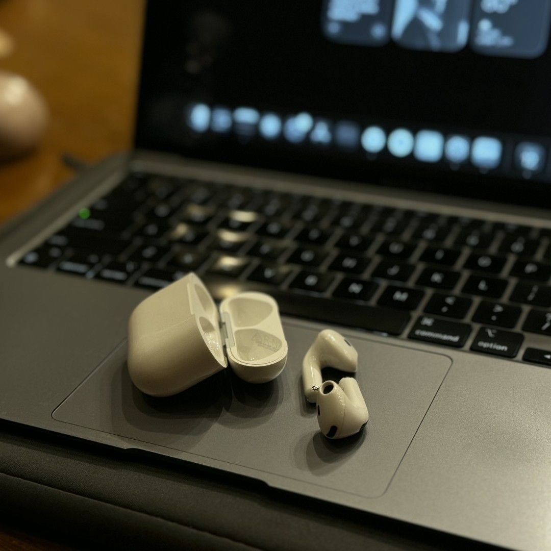 Apple AirPods (4th gen) with Active Noise Cancellation (Category: Earphones) located in Tarlac. Submitted by heyitskaye.11 (Listing ID 1455288451, Image 2). Description: - Original charging case included - Good working condition - Decent battery life - Box included - RFS: need funds - Slightly negotiable price.