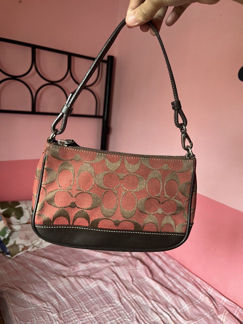 Authentic Coach Rare Demi Red (Category: Shoulder Bags) located in Bongabon. Submitted by daniii.v (Listing ID 1455202131, Image 2). Description: - all photos uploaded .