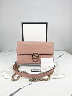 (Category: ) located in . Submitted by oishii.preloved.co (Listing ID 1455295078, Image 1). Description: .